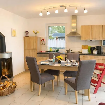 Doppelferienhaus Am & Wald Lejlighed Krakow am See