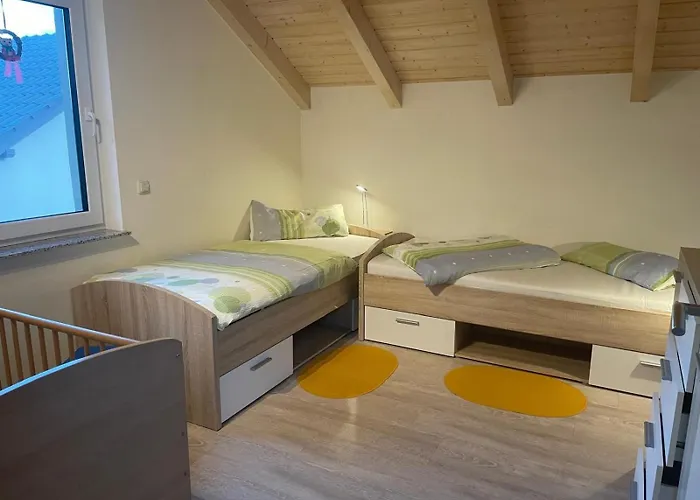 Doppelferienhaus Am & Wald 아파트